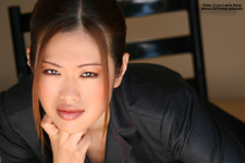 Tomomi - Headshots - Copyright - Lon Casler Bixby - www.lcbphotography.com - All Rights Reserved